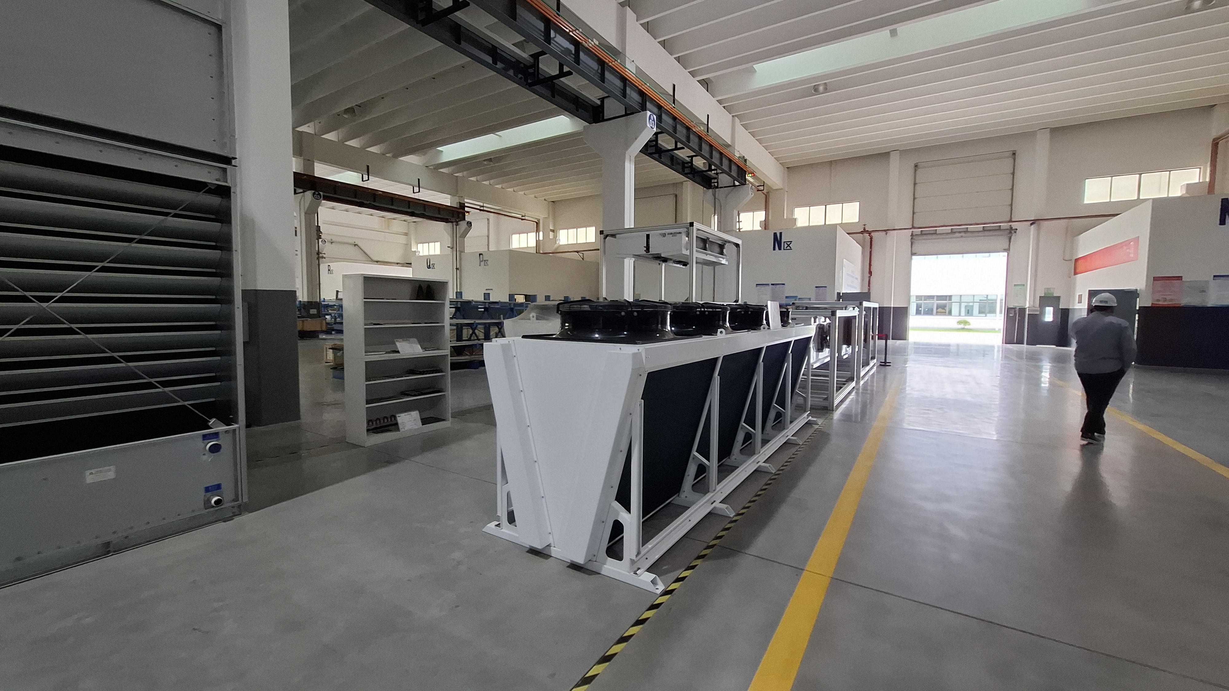 Industrial refrigeration equipment 4